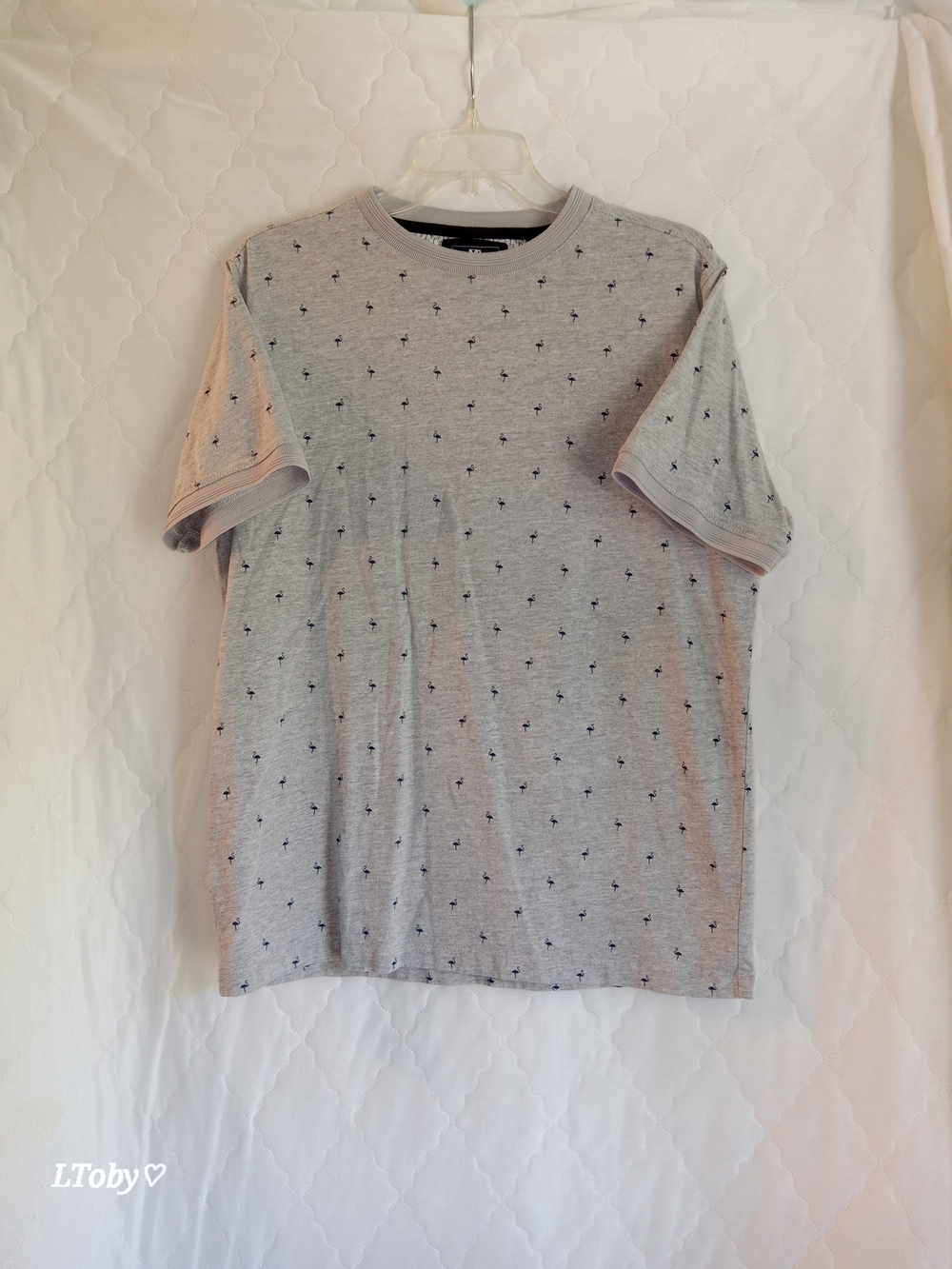 NWOT Michael Brandon Grey Tee with Navy Flamingo Motif